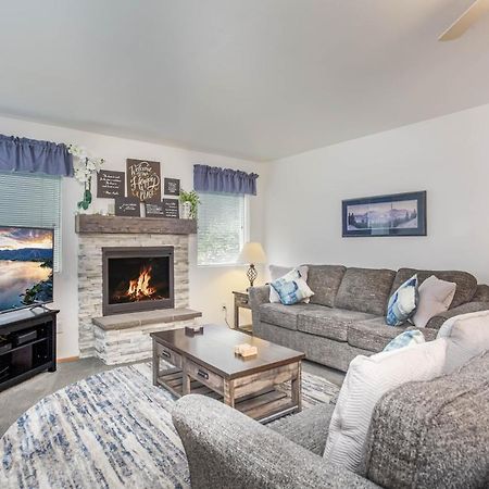 Apartamento Walk To Downtown * 6 Guests * Pets * A/C! * No Stairs! Leavenworth Exterior foto