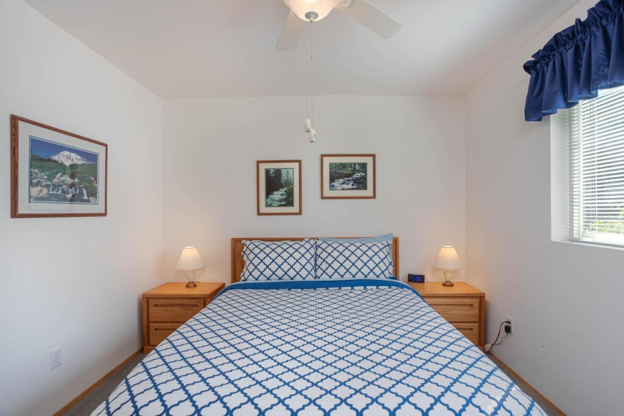 Apartamento Walk To Downtown * 6 Guests * Pets * A/C! * No Stairs! Leavenworth Exterior foto