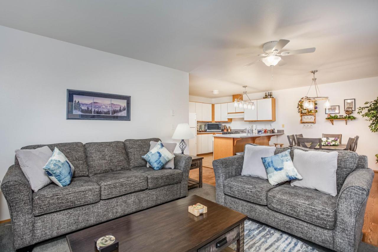 Apartamento Walk To Downtown * 6 Guests * Pets * A/C! * No Stairs! Leavenworth Exterior foto